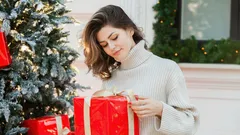 Näitä lahjoja ei kannata antaa jouluna ja uutena vuotena – ne voivat loukata