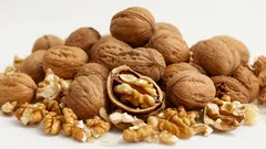 Älä heitä saksanpähkinänkuoria roskiin: nämä jätteet auttavat ratkaisemaan monia arjen ongelmia