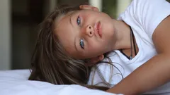 Tältä näyttää ”maailman kaunein pieni tyttö” nyt, 19 vuotta myöhemmin – kuvat